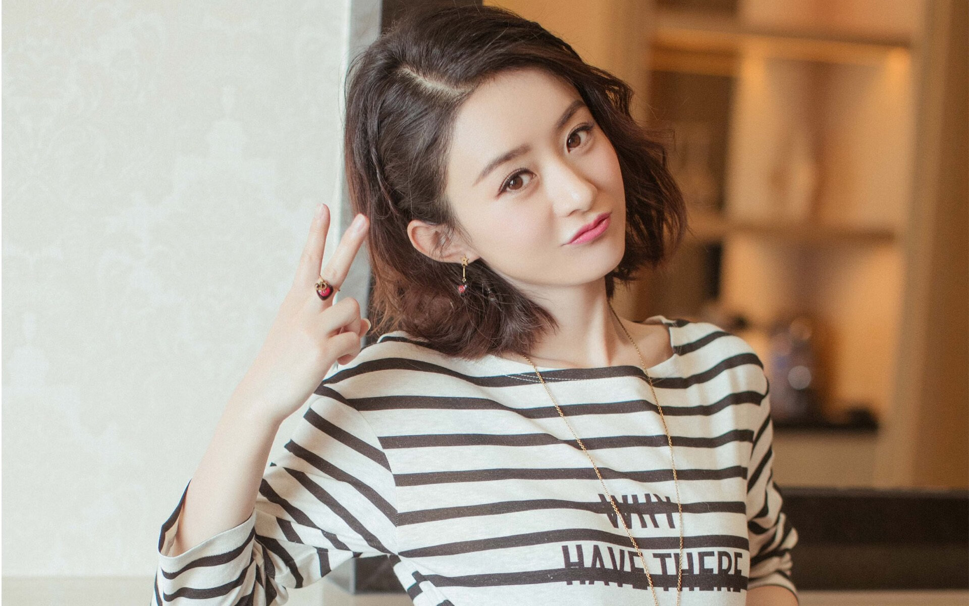 JiuyouAPP下载-尤文图斯中场调度精准增强控场能力，尤文图斯站位