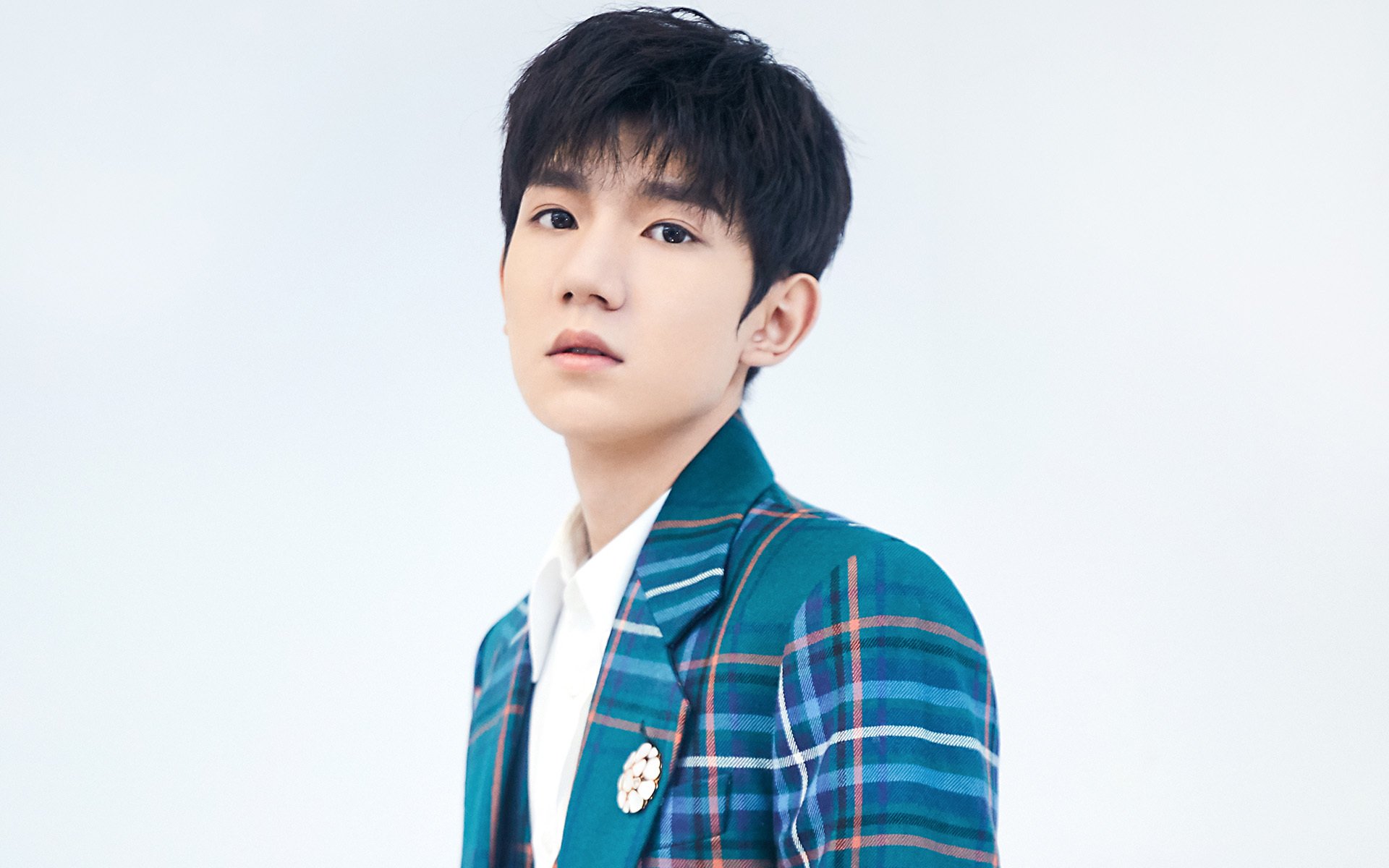 梅西助攻频频，阿根廷稳步迈向世界杯